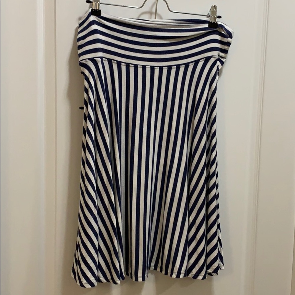 BOGO Max Studio Navy/White Striped Skirt